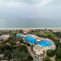 Photo taken at Le Méridien Al Aqah Beach Resort by Assyl T. on 7/4/2023