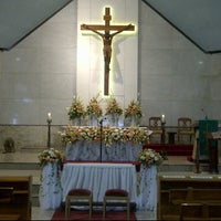 รูปภาพถ่ายที่ Gereja Katolik Hati Santa Perawan Maria Tak Bernoda โดย sarah t. เมื่อ 10/27/2012