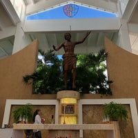 8/26/2018 tarihinde Martin K.ziyaretçi tarafından Parroquia de Cristo Resucitado'de çekilen fotoğraf