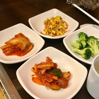 12/31/2017 tarihinde Jack J.ziyaretçi tarafından Seorabol Korean Restaurant'de çekilen fotoğraf