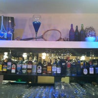 Foto diambil di Tchucas Bar e Restaurante oleh Regis Guimarães™ pada 10/8/2012