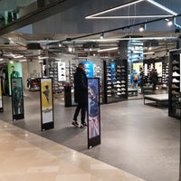 JD Sports - Hoog-Catharijne CS en Leidseveer - 52 visitors
