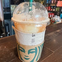 Photo taken at Starbucks by Pang L. on 11/14/2022