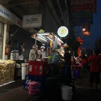Porn Chai: พรชัย ก๋วยเตี๋ยวหลอด - Noodle House in Bangkok