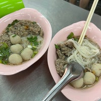 Photo taken at Rung Reung Noodles by Pang L. on 8/22/2023