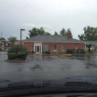 Photo taken at St. Louis Community Credit Union - Southtown by Lisa S. on 9/26/2012