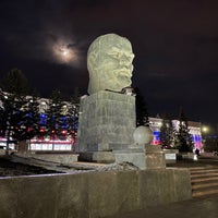 Photo taken at Памятник В.И. Ленину by Roman K. on 3/27/2021