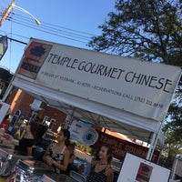Photo taken at Temple Gourmet Chinese by Erick B. on 9/24/2017