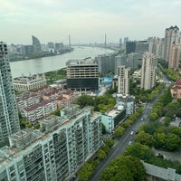 4/25/2024 tarihinde Artiom A.ziyaretçi tarafından The Eton Hotel Shanghai (裕景大饭店)'de çekilen fotoğraf
