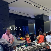 Photo taken at Zara by Marie F. on 7/19/2019