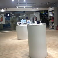 Photo taken at iStore by Артем Р. on 1/27/2013