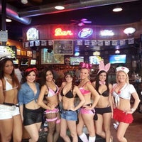 Bikinis Sports Bar Grill Sekarang Ditutup - Bar Olahraga Di Richardson