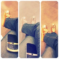 Review Johnny Andrean