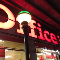 Photo taken at Office Depot - CLOSED by Renata Góes F. on 12/3/2012