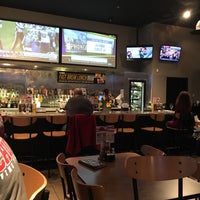 Photo taken at Buffalo Wild Wings by Luis A. V. on 12/11/2017