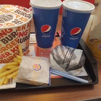 Photo taken at Burger King by MarZieH . on 9/16/2016