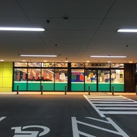 Photo taken at 家電住まいる館YAMADA 野々市店 by な の. on 1/7/2017