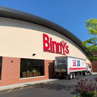 Photo taken at Binny&amp;#39;s Beverage Depot by Brendan B. on 6/4/2021
