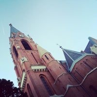 Photo taken at Pfarrkirche St. Leopold - Gersthof by Bettina Freiberger on 10/3/2012