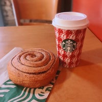 Photo taken at Starbucks by Tami M. on 11/20/2018