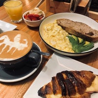 5/31/2019 tarihinde Tami M.ziyaretçi tarafından Edison Café'de çekilen fotoğraf