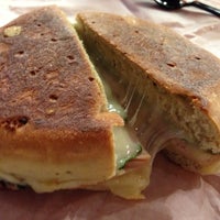 Photo taken at Chedd&amp;#39;s Gourmet Grilled Cheese by Artur J. on 11/14/2012