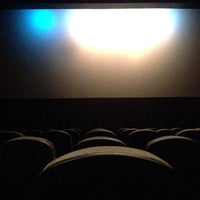 10/23/2013 tarihinde Rob P.ziyaretçi tarafından Rotunda Cinemas'de çekilen fotoğraf