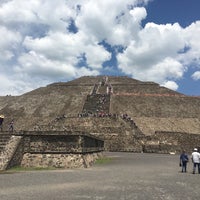 Photo taken at Plaza Teotihuacan by Liz M. on 8/6/2017