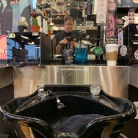 Photo taken at Floyd&amp;#39;s 99 Barbershop by Jeff W. on 1/15/2019