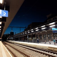 Foto tirada no(a) Bahnhof Oerlikon por Matthias A. em 9/2/2021