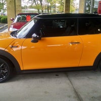 Photos At Dreyer Reinbold Mini Automotive Shop In Indianapolis
