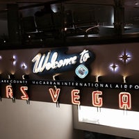 Foto tomada en &amp;quot;Welcome to Las Vegas&amp;quot; Sign  por Kerry el 7/6/2014
