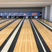 Photo taken at Midtown Bowl by Charles T. on 12/30/2017