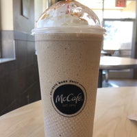Photo taken at McDonald&amp;#39;s by Izey W. on 7/9/2018