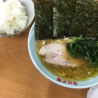 横浜ラーメン みなと家 半田店 (Artık Kapalı) - 半田市u0027da Ramen 