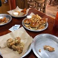Photo taken at Hooters by Anthony Wayne D. on 3/26/2018