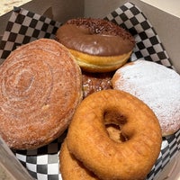 Foto tirada no(a) Crafted Donuts por Victor d. em 4/26/2024
