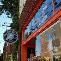 Review Early Bird Biscuit Co. and Bakery
