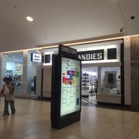See S Candies 422 Los Cerritos Mall