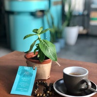 Foto tirada no(a) Three Seeds Coffee por Abdullatif em 5/22/2021