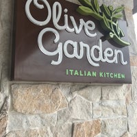Photo taken at Olive Garden by Marco B. on 4/21/2017
