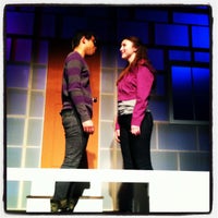รูปภาพถ่ายที่ Ignite Theatre @ The Aurora Fox โดย Keith R. เมื่อ 12/20/2012