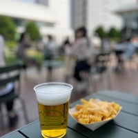 Photo taken at Shake Shack by KAORI H. on 4/20/2024