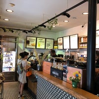 Photo taken at Starbucks by HandsWorks가죽공방 on 5/28/2018