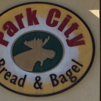 Foto tirada no(a) Park City Bread &amp;amp; Bagel - Pinebrook por Rose C. em 6/8/2013