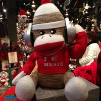 Photo taken at Cracker Barrel Old Country Store by Steven K. on 12/24/2012