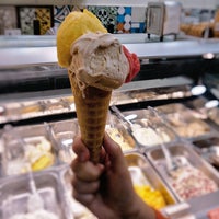 Foto diambil di FIB - il vero gelato italiano (geladosfib) oleh FIB - il vero gelato italiano (geladosfib) pada 4/18/2016