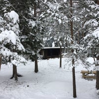 Photo taken at Kalkkiruukin laavu by Aapo R. on 1/20/2018