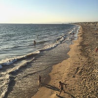 Photo taken at Summer Concert Series - Hermosa Beach by Yansen S. on 8/10/2015