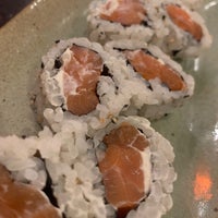 Foto scattata a H2O Sushi Bar da Gisela L. il 1/28/2023
